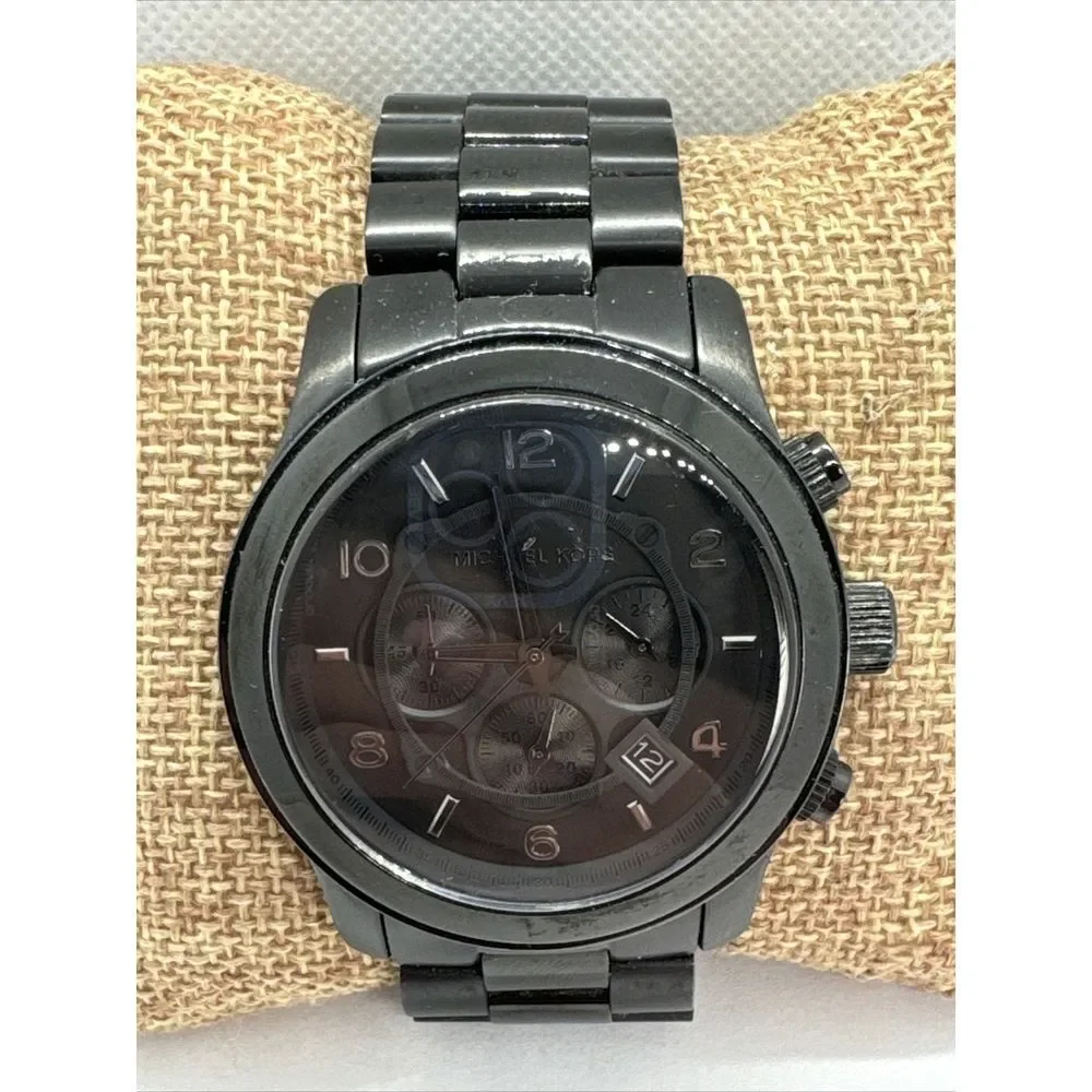 Michael Kors Runway MK8157 Men's Stainless Steel Analog Black Dial Watch JNA714